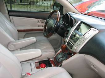 2004 Lexus RX330 Pictures