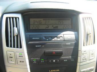 2004 Lexus RX330 Pictures