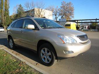 2004 Lexus RX330 Pics