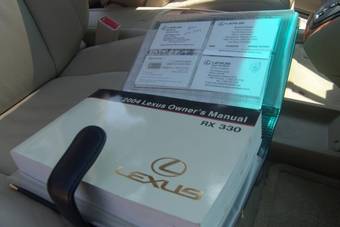 2004 Lexus RX330 Pictures