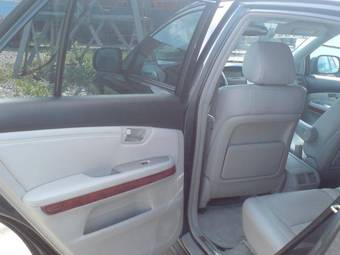 2004 Lexus RX330 Pictures