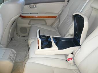 2004 Lexus RX330 Photos
