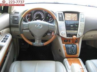 2004 Lexus RX330 Images