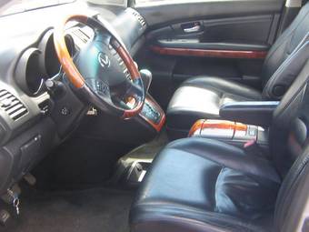 2004 Lexus RX330 Photos