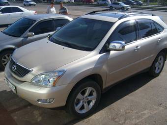 2004 Lexus RX330 Photos