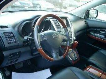 2004 Lexus RX330 Photos