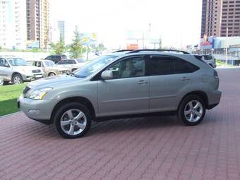 2004 Lexus RX330 Photos