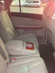 2004 Lexus RX330 Images
