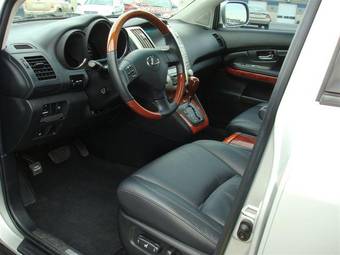 2004 Lexus RX330 Pictures
