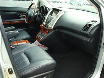 2004 Lexus RX330 Photos