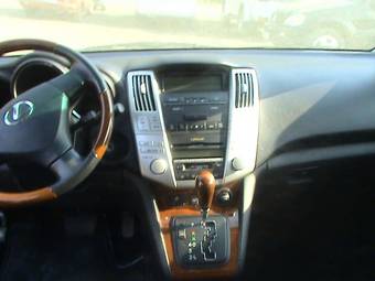2004 Lexus RX330 Photos