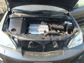 2004 Lexus RX330 Photos