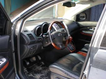 2004 Lexus RX330 Images