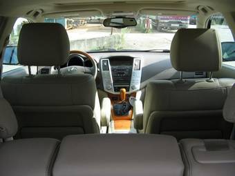 2004 Lexus RX330 Photos