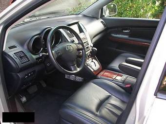 2004 Lexus RX330 Photos