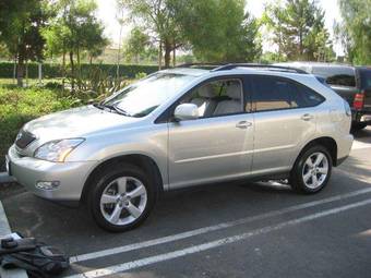 2004 Lexus RX330 Photos