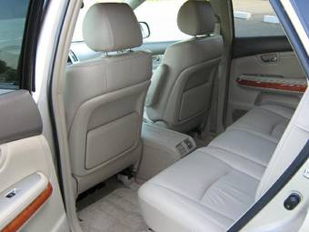 2004 Lexus RX330 Pictures