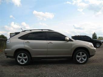2004 Lexus RX330 Photos
