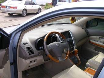 2004 Lexus RX330 Pictures