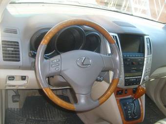 2004 Lexus RX330 Wallpapers