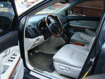 2004 Lexus RX330 Pictures