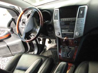 2004 Lexus RX330 Pictures