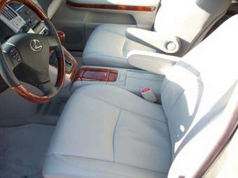 2005 Lexus RX330 Pictures