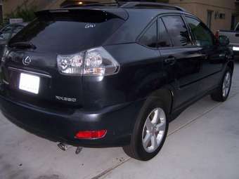 2005 Lexus RX330 Pics