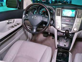 2005 Lexus RX330 Photos