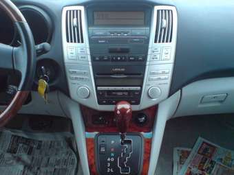 2005 Lexus RX330 Pictures