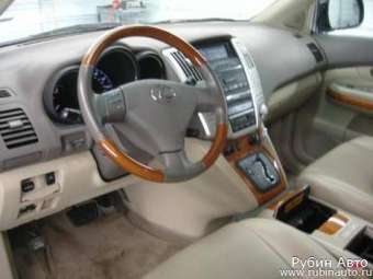 2005 Lexus RX330 Photos