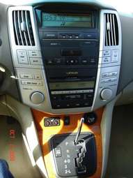 2005 Lexus RX330 Images