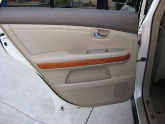 2005 Lexus RX330 Pictures