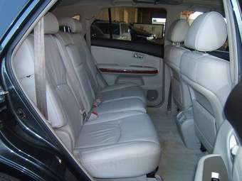 2005 Lexus RX330 Pics