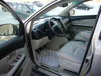 2005 Lexus RX330 Pictures