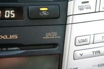 2005 Lexus RX330 Pictures