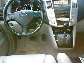 2005 Lexus RX330 Pictures