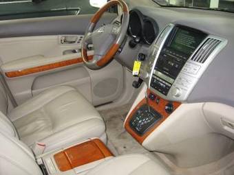 2005 Lexus RX330 Images