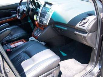 2005 Lexus RX330 Wallpapers
