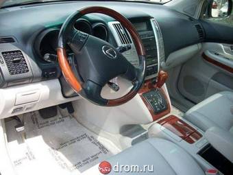 2005 Lexus RX330 Pictures