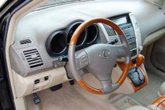 2005 Lexus RX330 Pictures