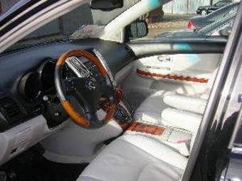 2005 Lexus RX330 Photos
