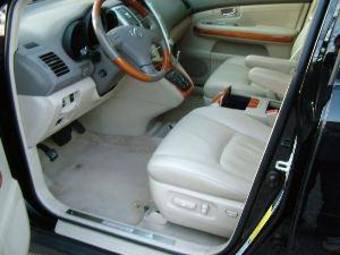 2005 Lexus RX330 Photos