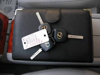 2005 Lexus RX330 Pics