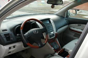 2005 Lexus RX330 Pictures