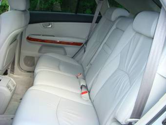 2005 Lexus RX330 Pics