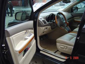 2005 Lexus RX330 Photos