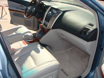 2005 Lexus RX330 Pictures