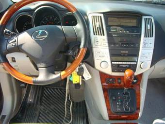 2005 Lexus RX330 Pictures