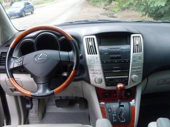 2005 Lexus RX330 Photos